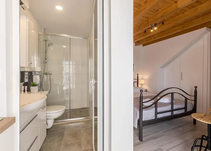 Luxury A&a-old Town *