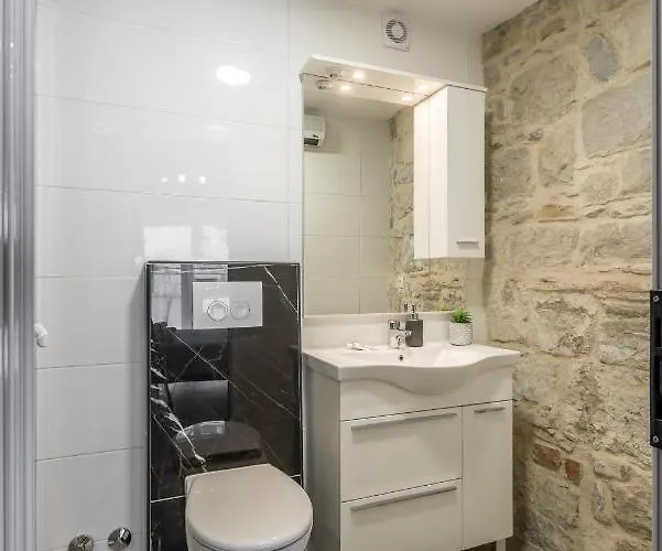 Luxury A&a-old Town 아파트