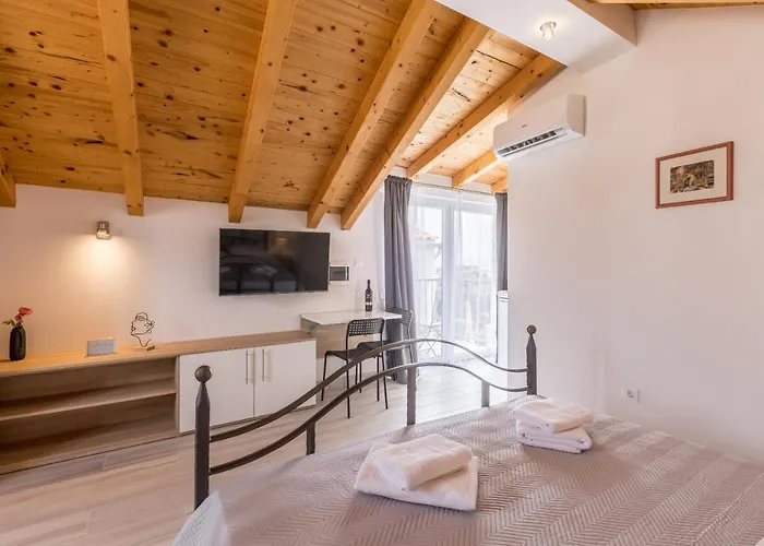 Luxury A&a-old Town 아파트